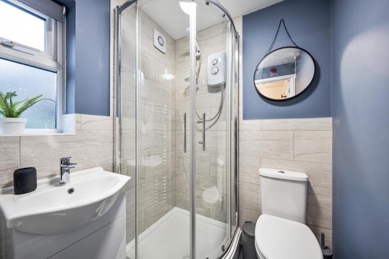 City Centre Inspire: 7-Bedroom Ensuite Haven Coventry Exterior photo